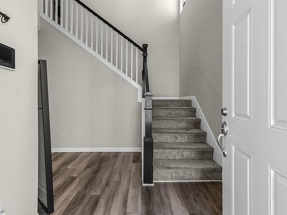 5th image of 6194 Lake Rock Ln