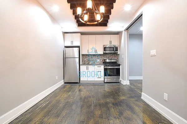 Rented by null | media 7