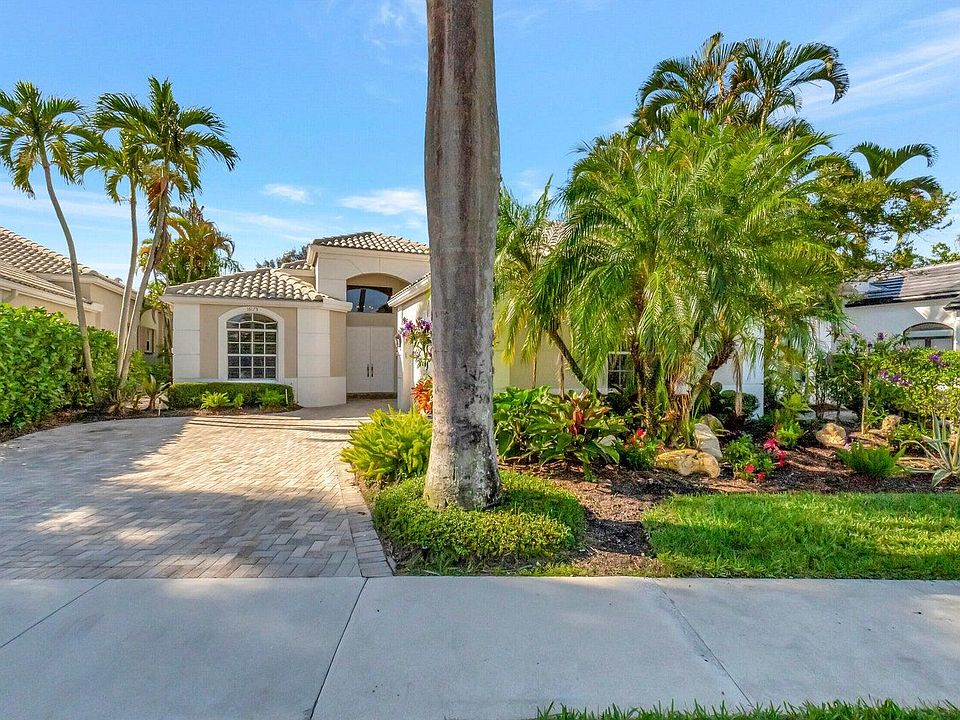 1st image of 16173 Villa Vizcaya Place