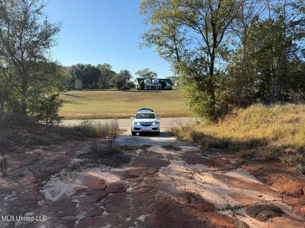 Crenshaw Rd, Lucedale, MS 39452