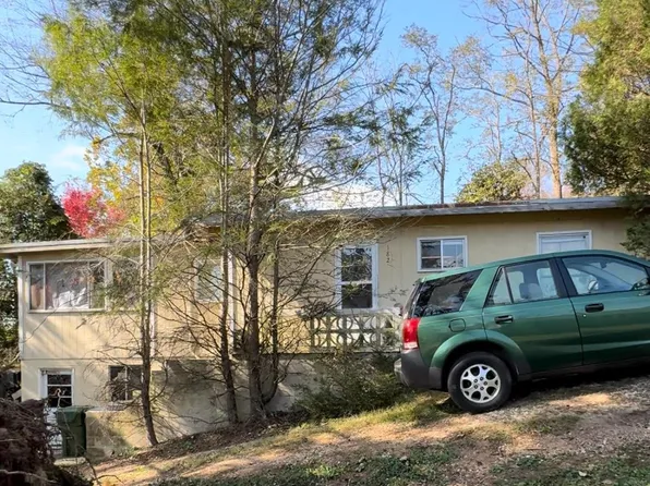 182 Beaver Dr, Asheville, NC 28804