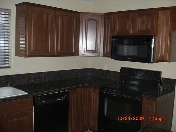 2nd image of 3333 E El Tovar Ave