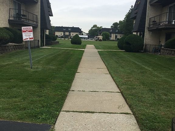 2nd image of 11131 S 84th Ave APT 2B