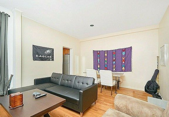 3rd image of 335 E 58th St APT 3R