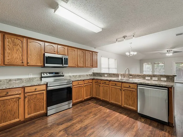 9139 Grand Canal Dr — Photo 14