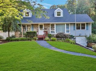 28 Derfuss Ln, Blauvelt, NY 10913