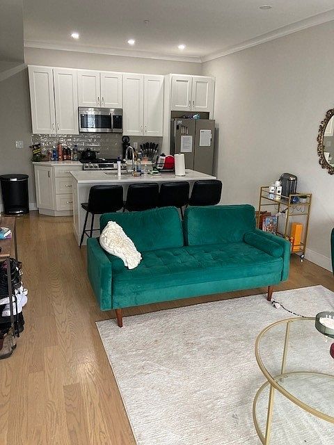 kitchen / living room