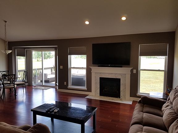 4th image of 400 Golf Villa Dr #1