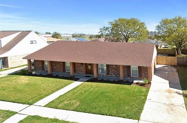 1st image of 10310 Brookfield Dr
