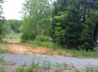 116 Ridge Ave, Cherryville, NC 28021