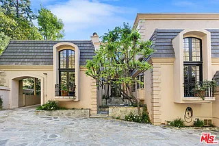 1118 San Ysidro Dr — Photo 28