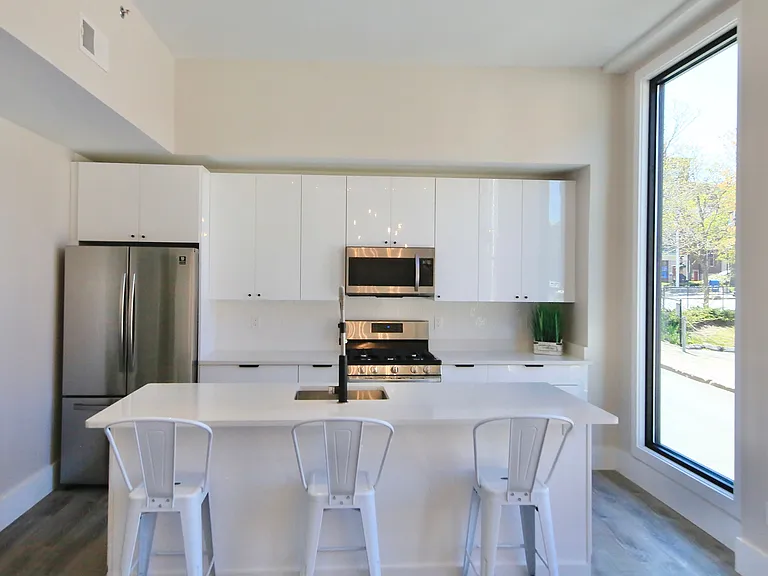 259 Weybosset St #A — Photo 2