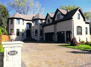 2319 Douglas Ave, Des Plaines, IL 60018