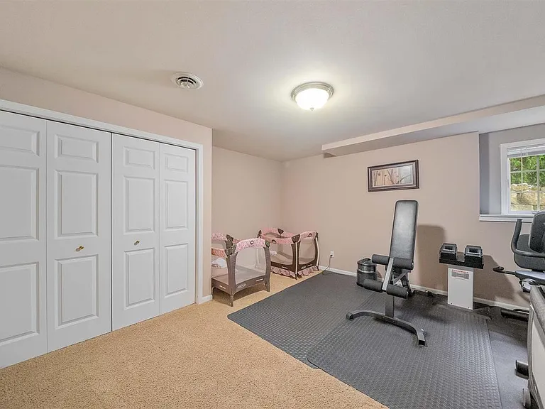 1703 Suwannee Cir — Photo 13