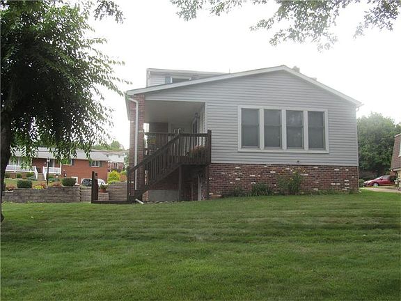 3rd image of 113 Cortland Dr