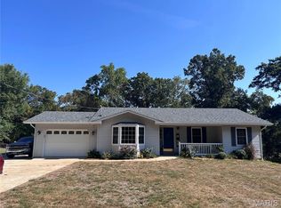 121 Robin Hill Dr, Steelville, MO 65565