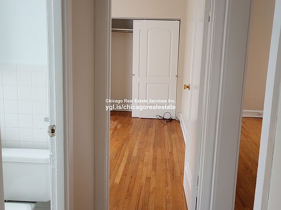 2nd image of 4045 N Mozart St Unit 1