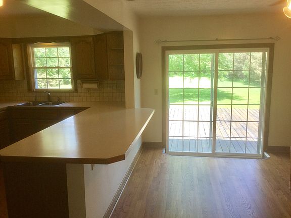 3rd image of 1243 N Marymark Dr