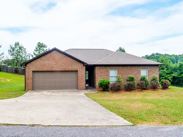 960 Moonlite Dr, Odenville, AL 35120