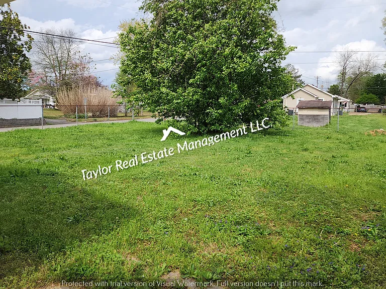 201 Spurr St — Photo 14