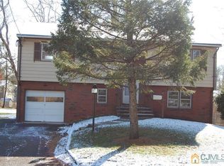 845 W 2nd St, Middlesex, NJ 08846