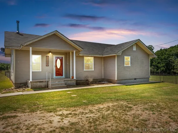 426802 E 1050th Rd, Checotah, OK 74426