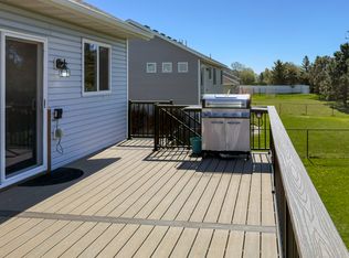 10695 51st St NE, Albertville, MN 55301