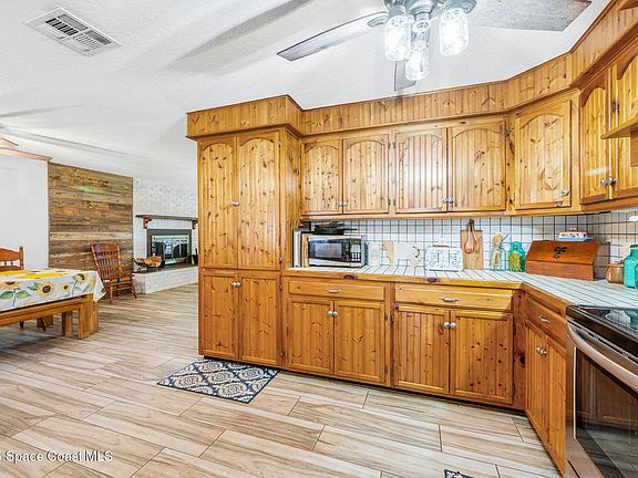 4th image of 4505 El Dorado Way