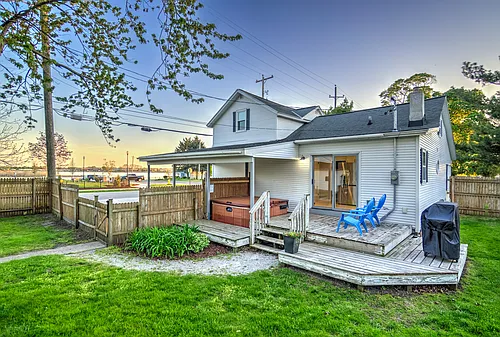 116 S Park St Photo 1 116 S Park St Photo 1