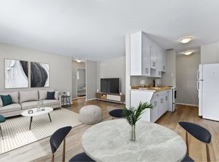 290 Springbank Dr #306, London, ON N6J 1E9