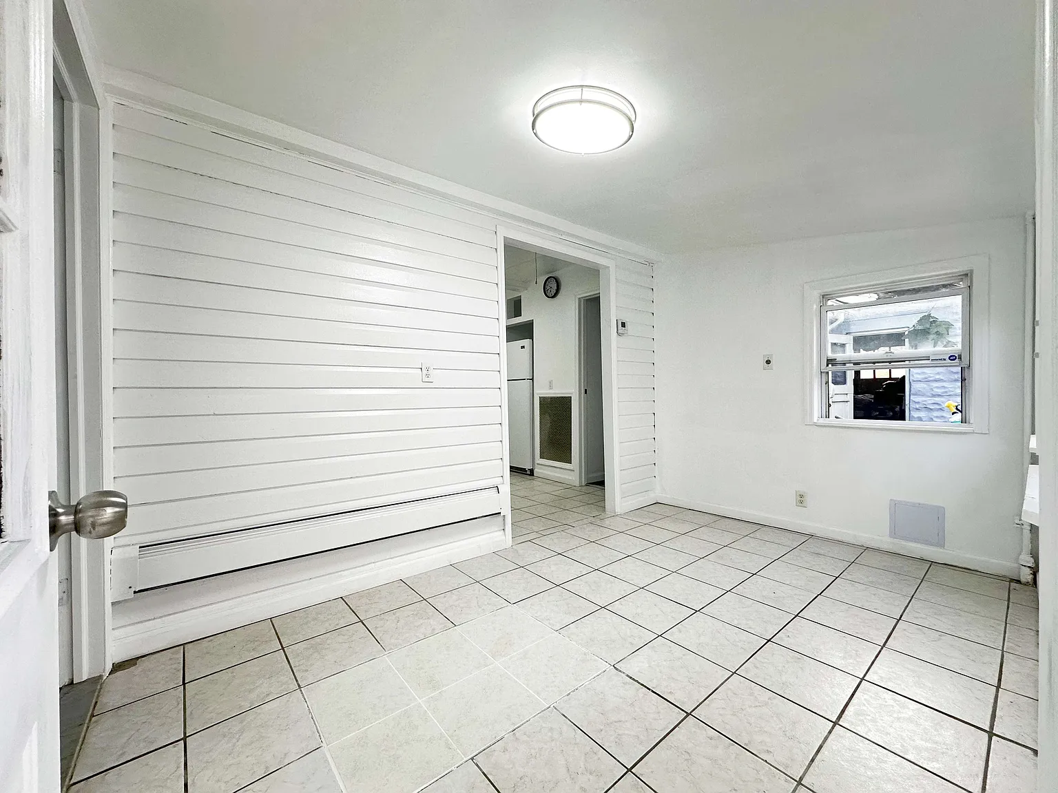 2 bed, $2,400 — Photo 2