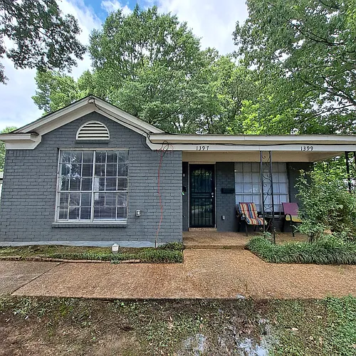 1397 N Graham St Photo 1