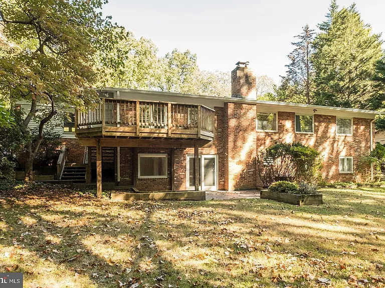 6710 Persimmon Tree Rd — Photo 35