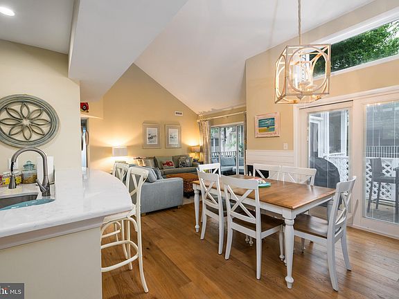 4th image of 39334 Tall Pines Ct #15007