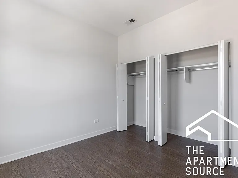 2247 W Lawrence Ave #3 — Photo 14