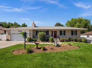 1398 W Hawksbill Dr, Taylorsville, UT 84123