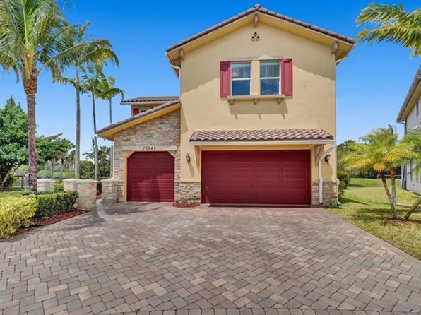 12247 NW 83rd Pl, Pompano Beach, FL 33076