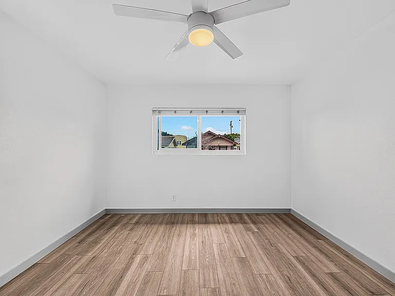 359 East Esther Street — Photo 52
