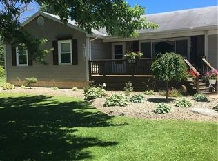 5720 Thompson Clark Rd, Bristolville, OH 44402