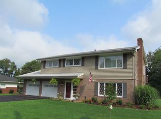 50 Lattavo Dr, New Castle, PA 16105