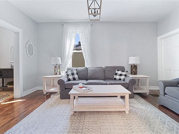 5th image of 414 Cadet Ave