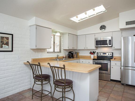 4th image of 2358 W Sumaya Pl