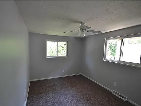 1308 Webb Rd — Photo 7