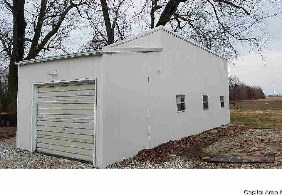 2nd image of 603 E State St