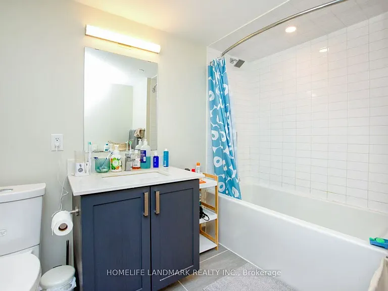 38 Monte Kwinter Ct #402 — Photo 13