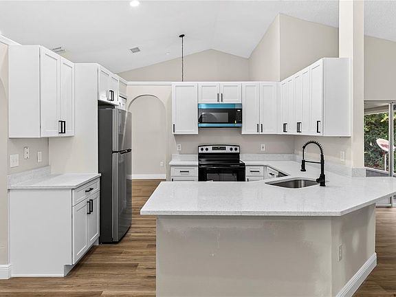 2nd image of 2190 GLENLOCK DRIVE