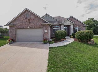 5112 Craydon Dr, Columbia, MO 65203