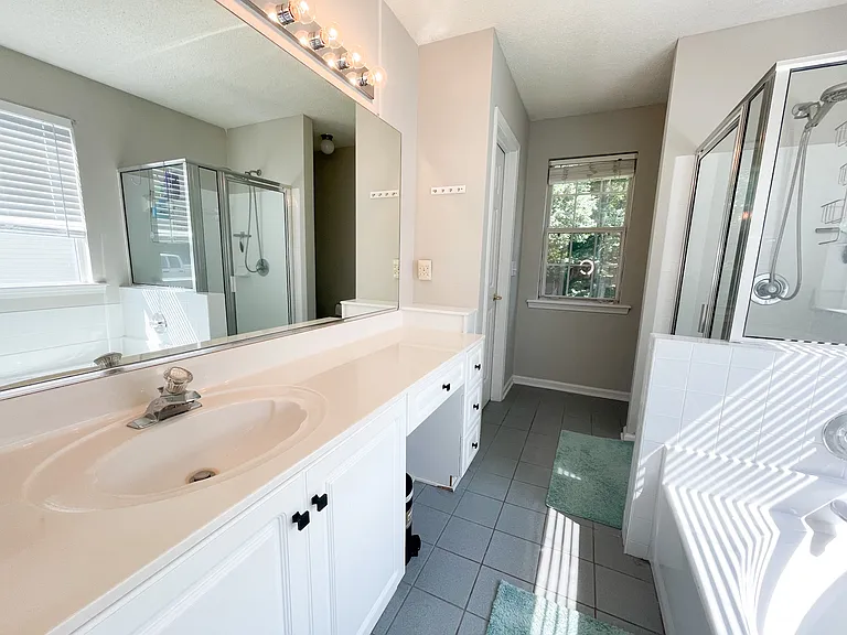 104 Cedar Field Ln — Photo 24