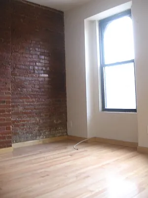 Rented by New York Residence | media 36