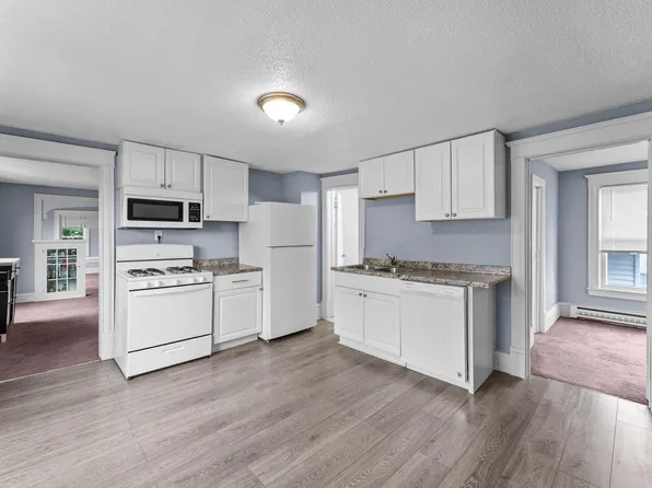 3003 California St NE, Minneapolis, MN 55418